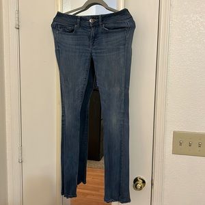 American Eagle “Kick Boot” Super Stretch light blue denim jeans